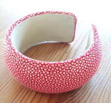 Rochenleder Armreif 3 cm breit  Stingray Leather NEU wertig