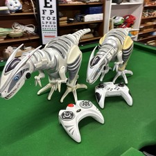 WowWee ROBORAPTOR