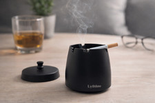 Sturmaschenbecher Schwarz mit