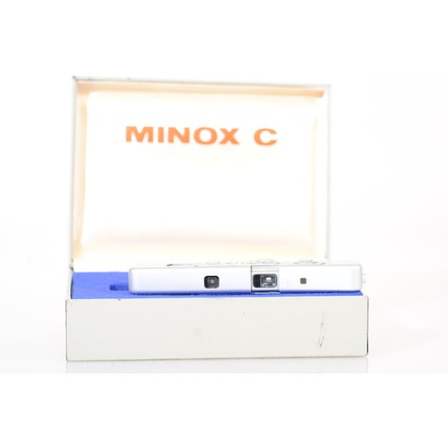Minox 8x11 minikamera - c,