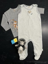 Kuscheliges Set aus Strampler & Langarmshirt von Steiff, Größe 74, Neu