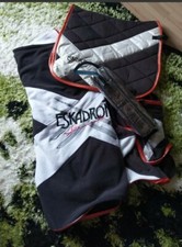 Eskadron Next Generation Limited Edition F/S 2012 negro-orange