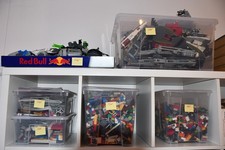 Lego  Star  Wars  Konvolut, 18 Bausätze , Gr Raumschiffe , plus ca 8 kilo Steine