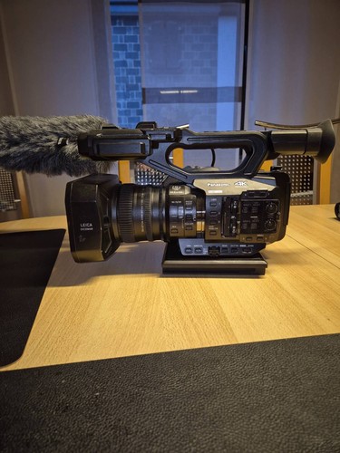 Panasonic ux90 4 k - ag-ux90,
