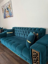 Gebrauchtes Sofa Mit Tisch Und