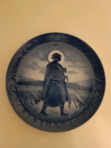 Royal copenhagen - royal,