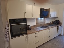 Küchenzeile Beige mit Elektrogeräten (Garantie) 1 Jahr und 9 Monate Alt TOP