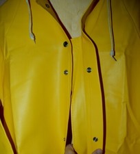 Neu glänzenden regenjacke - neu!,