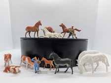 Preiser Noch H0 1:87 Figuren Tiere & Bauern / 13x Pferde Kühe / Vintage