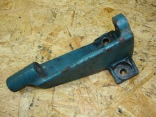 Halterung für Lichtmaschine Hanomag Perfekt  401 Traktor Schlepper