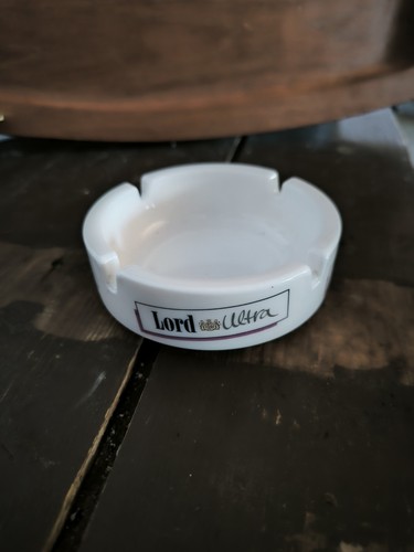 Reklame aschenbecher lord - aschenbecher,