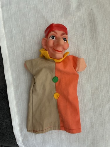 Verschiedene alte handpuppen - alte,