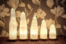 Budawi® Lampe aus Selenit von 19 - 41 cm Edelsteinlampe Selenit Tischlampe