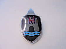 Haubenemblem schwarz 2-teilig