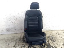 3AA881515A Sitz Vorne Links