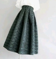 A-Linien-Rock Schwarz/Grün Gr. 40