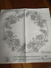 Vintage Deightons "SilverTex" Stickerei Transfer: Rundtuch - Gazania