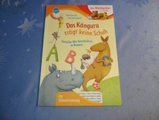 Das känguru trägt - das,