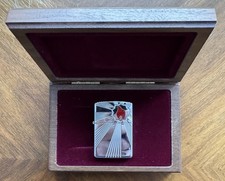 Zippo aus 2006 Jahrgangsmodel Limitiert auf 1000 Stück! OVP Ungezündet! Schön!