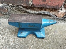 Kleiner Amboss Schmiedeamboss Schmiede  Werkstatt Werkzeug - 1,4 Kg