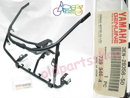 Yamaha fzr400 top cowling - top,