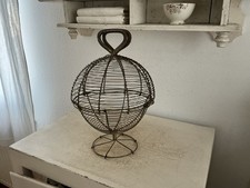 Alter Drahtkorb Eierkorb