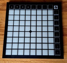 Novation Launchpad X MIDI Pad Controller mit USB-Kabel – Top Zustand