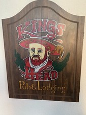 Dartscheibe Kings Head im Holzkkasten