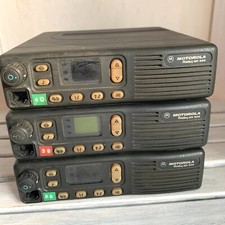 1x Motorola Radius GM900 MR304B, 136-162 MHz, Mobilfunkgerät Modell M01KHK9AN3BN