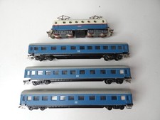 E499 und 3 Schürzenwagen blau von Zeuke TT