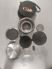 Cobb Holzkohle Grill mit Viel