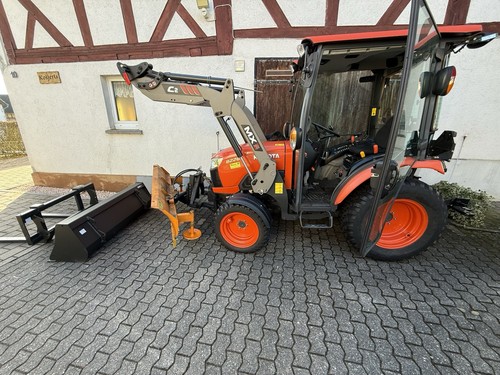Kubota allrad model b - ,