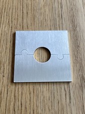 Heizungsrohr Rosette Eckig aus Edelstahl für 15mm Rohr