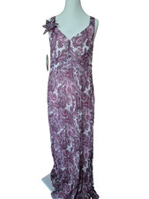 Taifun Langes Kleid