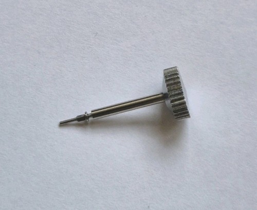 Auftugwelle mit krone für ddr - auftugwelle,