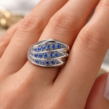 Breiter Modischer Zirkonia