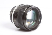 Nikon Nikkor 1,4/85 AiS Portrait Lens lichtstark