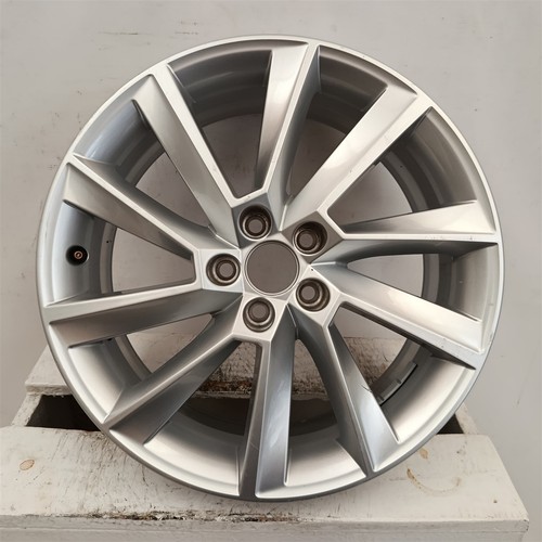 Skoda scala 657 zoll 5j - skoda, 6.5j