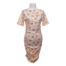 Liberté Essentiel, Kleid