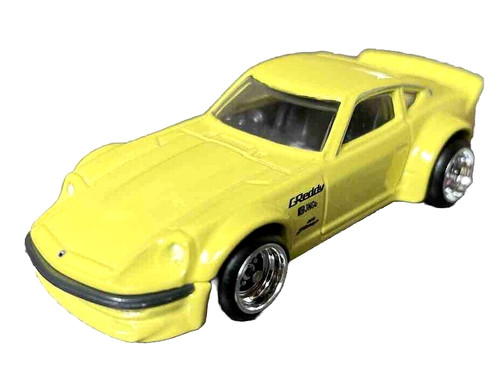 Hot wheels nissan - wheels,