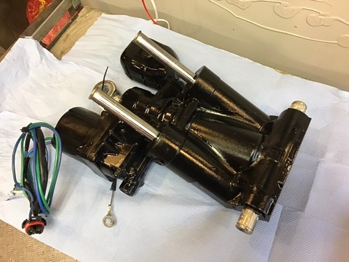 Johnson evinrude suzuki power - evinrude,