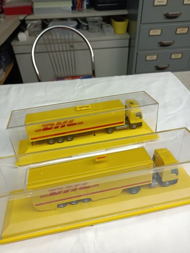 Zwei dhl modellautos lkw - -,