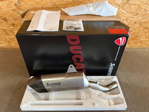Akrapovic exhaust titanium