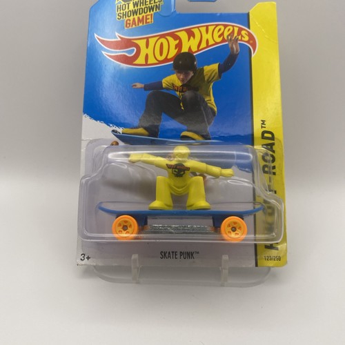 Hot wheels skate punk - punk, off