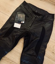 Held Motorrad Lederhose Gr. 42 – Neu mit Etikett, D3O Protektoren