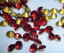 Swarovski Siam Kristalle