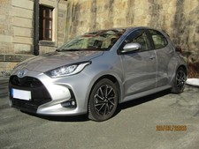 Toyota yaris hybrid - 1,5,