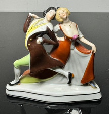 Fraureuth Porzellanfigur –