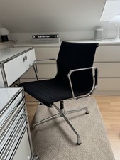 Vitra Charles Eames Aluminium