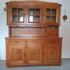 Sideboard mit Aufsatz